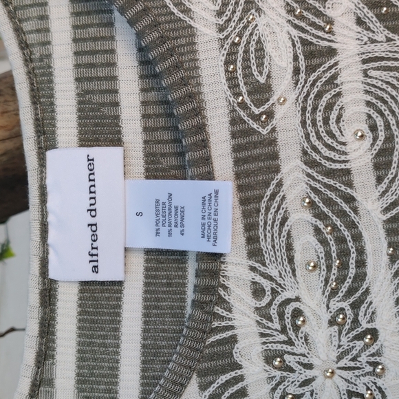 Alfred dunner women's blouse size S color sage - Picture 4 of 10